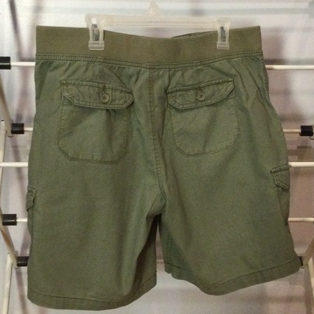 Faded Glory Green Cargo Shorts - Picture 2 of 9